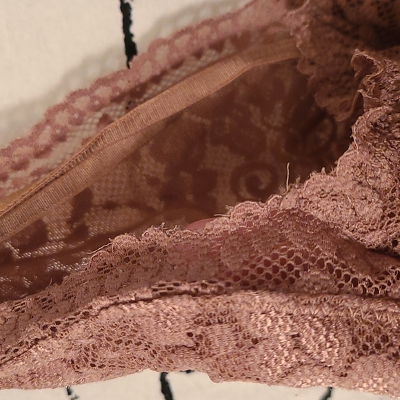 Aritzia Bralette - Picture 5 of 5